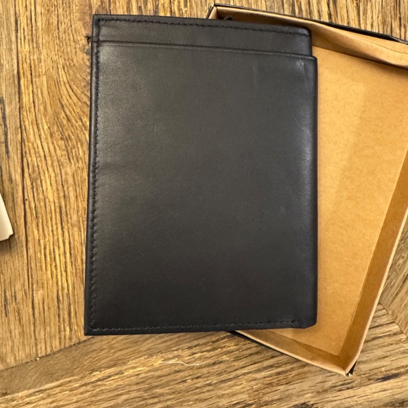 Dallas Cowboys Football Sparo Wallet Lic. NFL BI-Fold Leather Billfold RFID - Picture 5 of 5